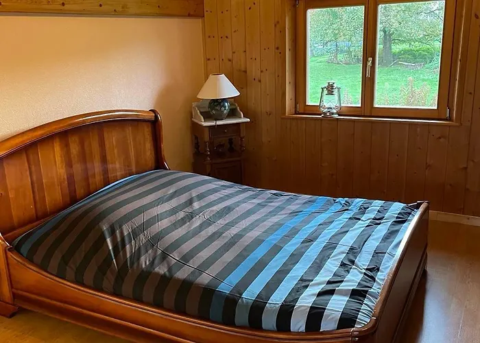 Au Bord D'un étang *