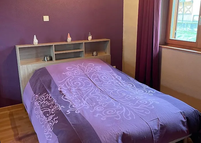 Au Bord D'un étang Chalet Ueberstrass